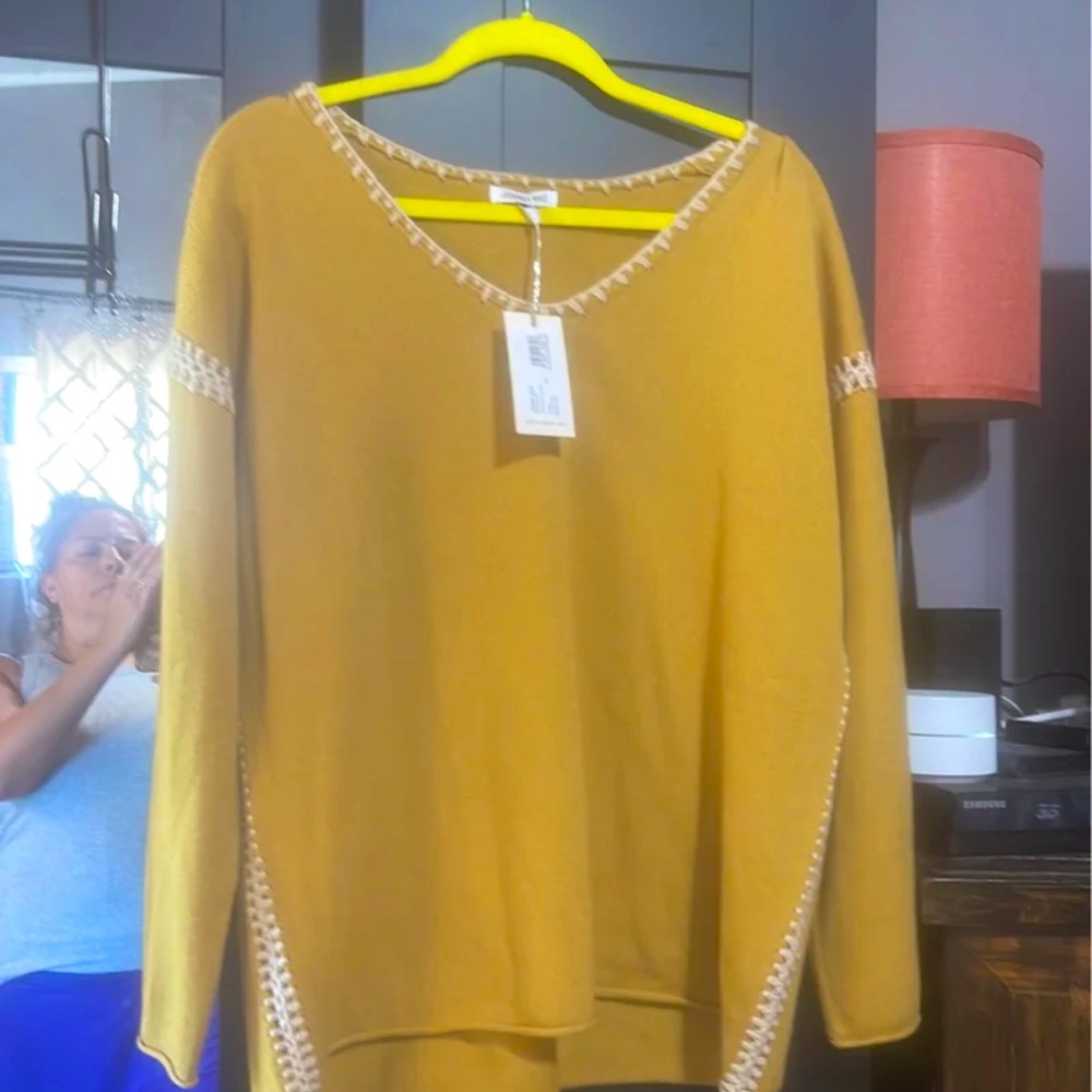 Johnny Was Whipstitch Pullover NWT. medium